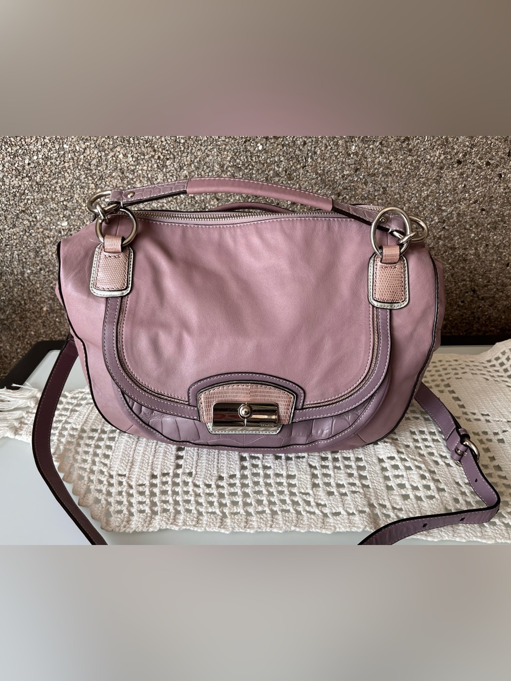 Coach Kristin hobo lilac purple Leather Crossbody Shoulder Bag